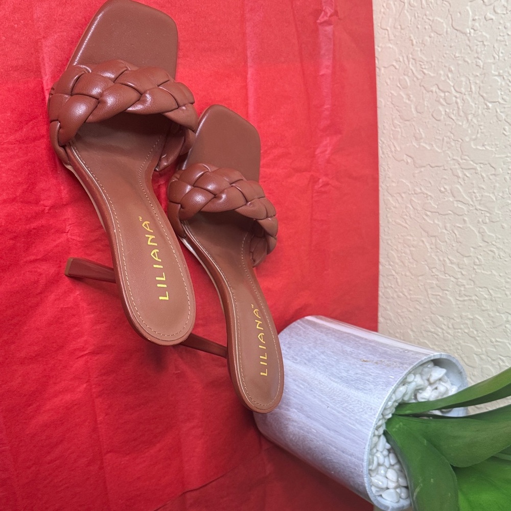 Liliana Women's Tan Braided Sandals